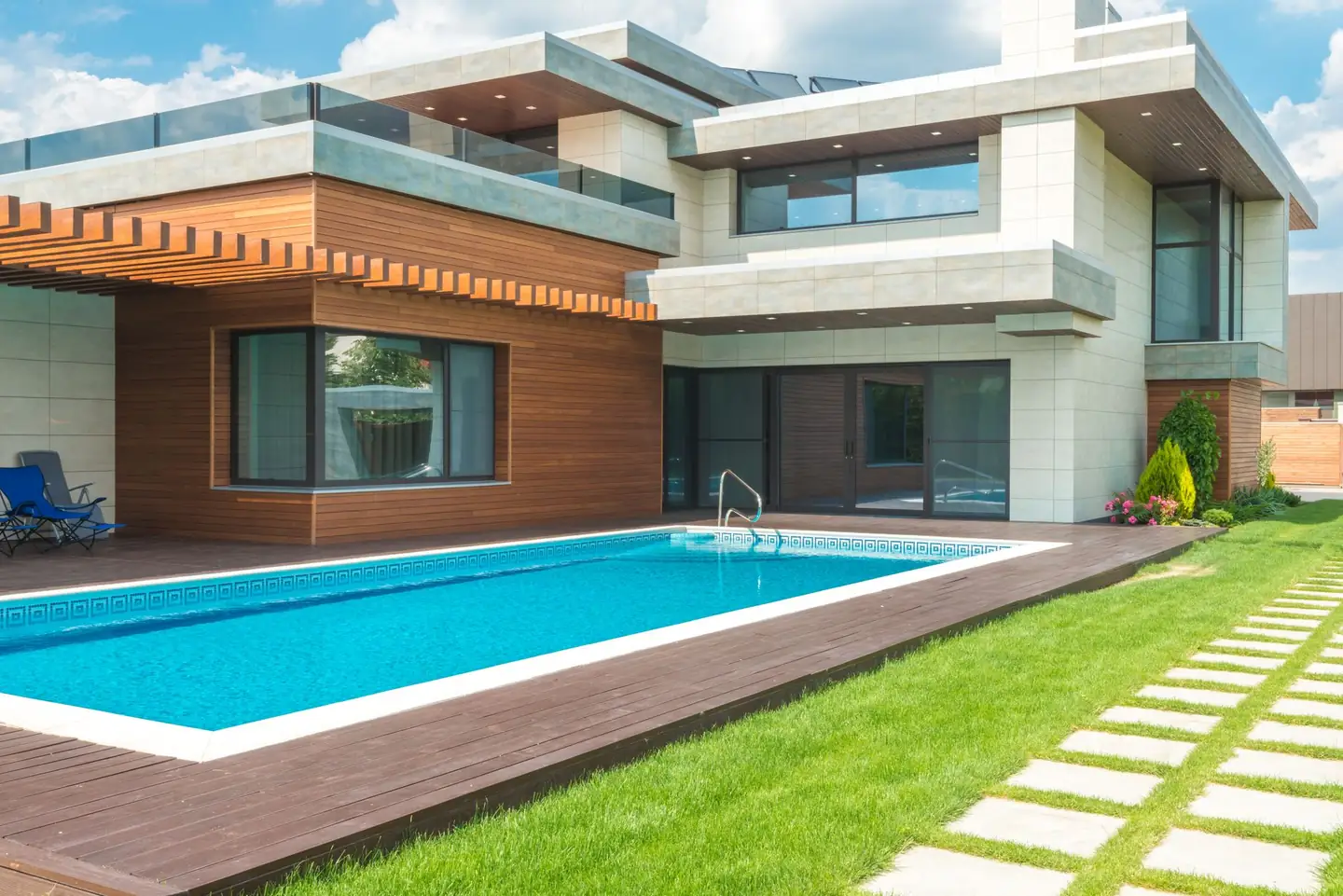 Swimming pool built in Rossmore, NSW